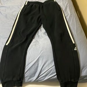Adidas black L(kids) sweatpants
